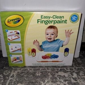 Crayola Easy-Clean Fingerpaint Kit - Vibrant Primary Colors